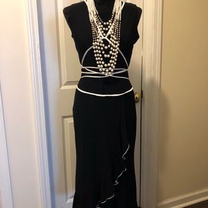 Wet Seal sleeveless mid-length ruffled dress